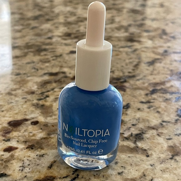 Nailtopia Nail Lacquer Nailors Knot - Picture 2 of 3